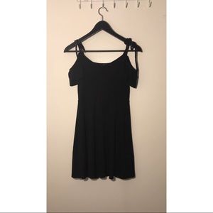 Forever 21 | Dress | Black | SIZE: S